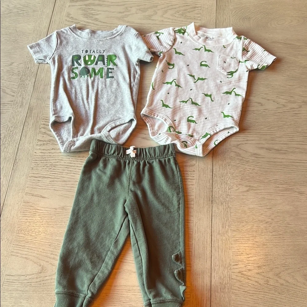 10 piece baby boy set - Picture 8 of 11